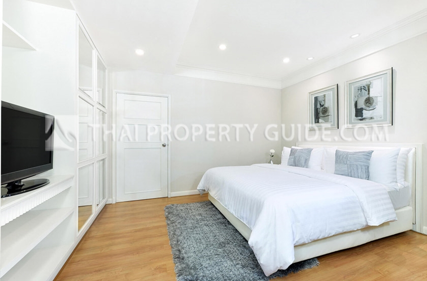 Service Apartment in Ploenchit 